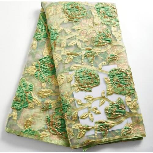 Zhenguiru African Lace Fabric High Quality Latest Brocade Jacquard Gilding French Fabric Tissue Fabric Women Dresses Party A2357