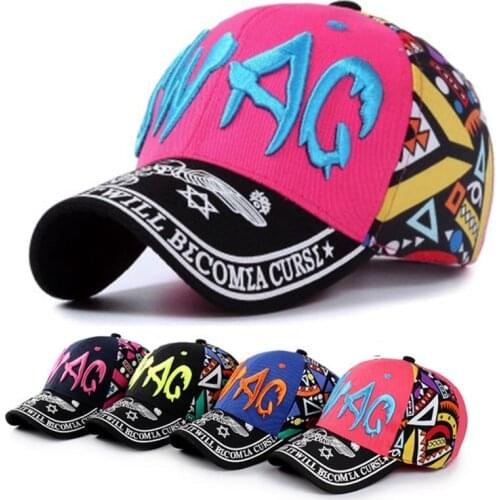 Fashion Personalized Embroidered Couple Hat Unisex Adjustable Baseball Cap Parent-child Outdoor Outing Sun Hat Sports Peaked Cap