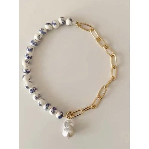 2021 Trendy Baroque Natural Pearl Pendant Necklace Creative Design Gold-color Chain Printed Bead Stitching High-quality Jewelry