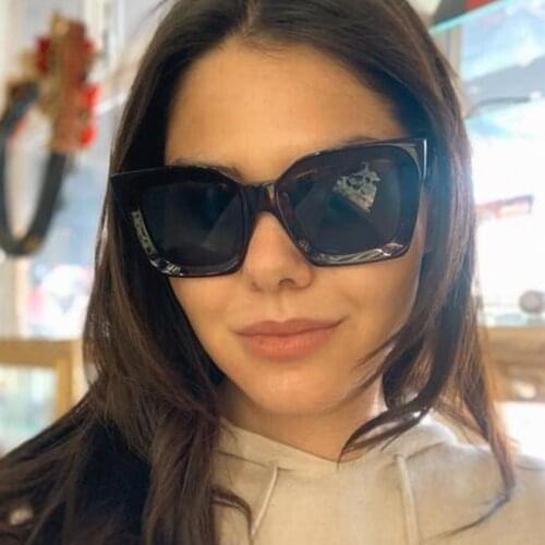 High Quality Square Sunglasses Women 2021 Trendy Brand Design Rice Nails Oversized Sun Glasses Men Retro Black Goggles UV400