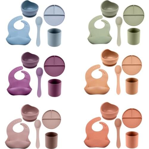 5 Pcs/Set Silicone Baby Feeding Bowl Tableware Non-slip Childrens Suction Plate Wooden Handle Silicone Spoon Crockery for Kids