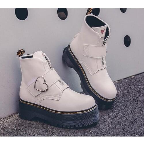 2020 New Spring Autumn Motorcycle Boots Women Fashion Love Heart Round Toe Platform Wedges Combat Boots Ladies Shoes Botas Mujer