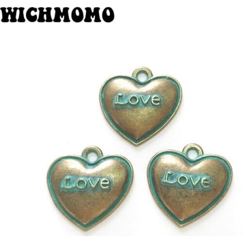 Fashion 30pcs 17MM Retro Patina Plated Zinc Alloy Green Love Heart Charms Pendants for DIY Jewelry Accessories