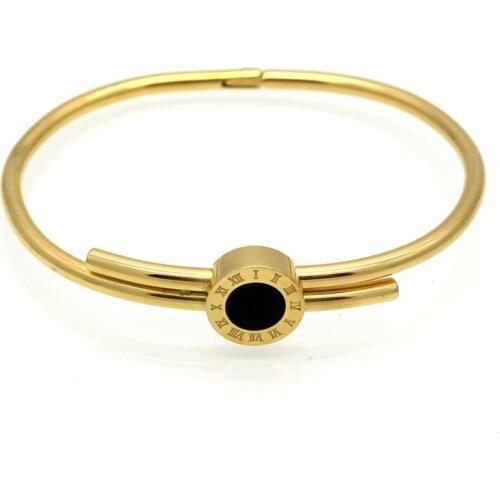 Women Wedding Bracelet Roman Numeral Brand Bracelets & Bangles Gold Color Bangle Engraved Shell Jewelry Gift