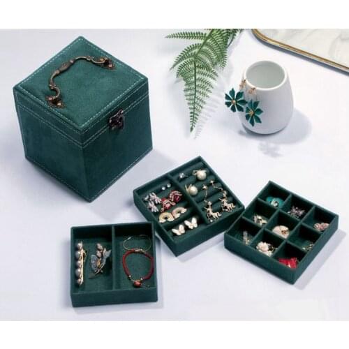 European style large capacity elegant flannel jewelry box 3 layers inside metal lock Fashion leader velvet jewelry box