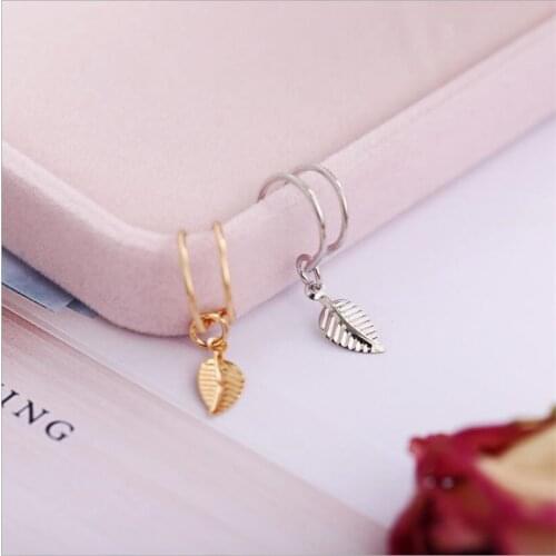 Yw gairu Women's Gold Earrings