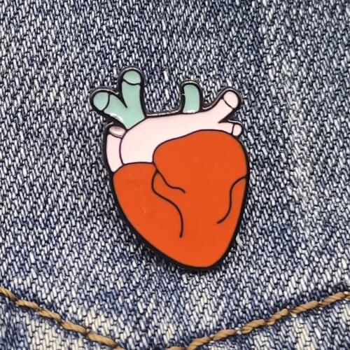 Clothes Metal Badge Vintage Heart Doctors Brooch Enamel Pin Collar Lapel Pin Jewelry Accessories Halloween Gift For Kids/Friends