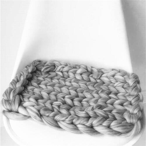 Modern Fashion Hand Chunky Knitted Blanket Winter Soft Warm Luxury Bedding Bed Sofa Bedspread Throw Blanket