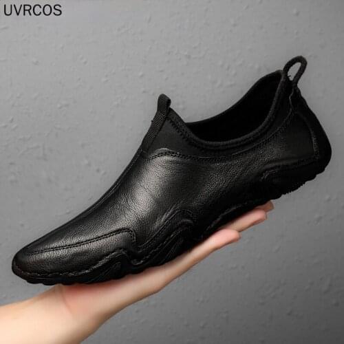 Men Genuine Leather Casual Loafers Soft Comfortable Breathable Flats Lazy Shoes Mens Lightweigh Moccasins Driving Shoes 2021