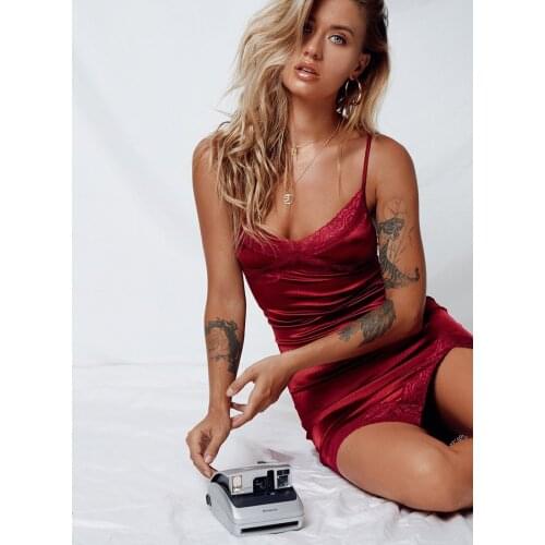 New Summer Sexy Silk Backless Low Cut Robe Dress Womens Nightdress Nightgown Sleepwear Slips Sleepdress Nightwear Sleepshirts