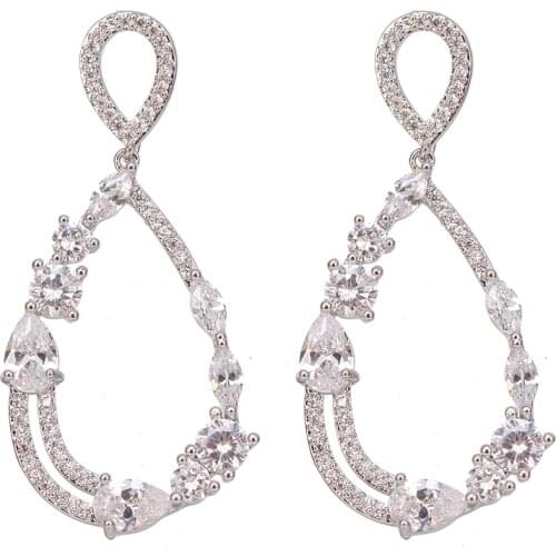 Bettyue New Arrival Classic Waterdrop-shape Earring Female Elegant Choice In Party Charming Decoration Hollow Out Style