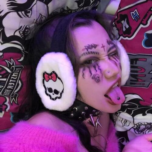 Y2K Freak Little Skull Punk Rock Punk Rebellious Girl Plush Earmuffs Super Warm winter accessories