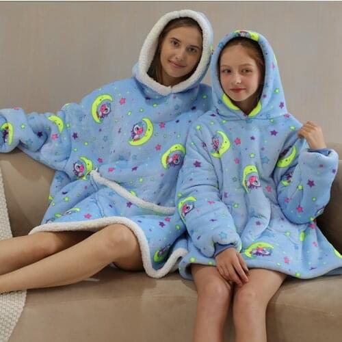 Oversized Hoodie Blanket Family Look Homewear Plush Fleece Sherpa Blanket Chilren hooded blanket
