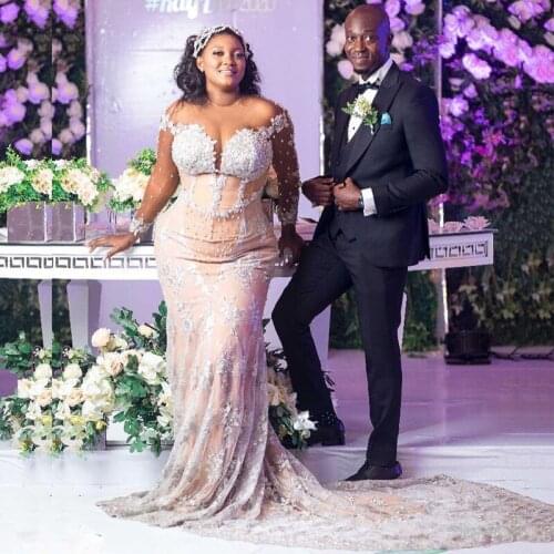 Plus Size Illusion Lace Mermaid Wedding Dresses Sheer Neck Full Sleeve Appliques Beaded Bridal Dress 2021