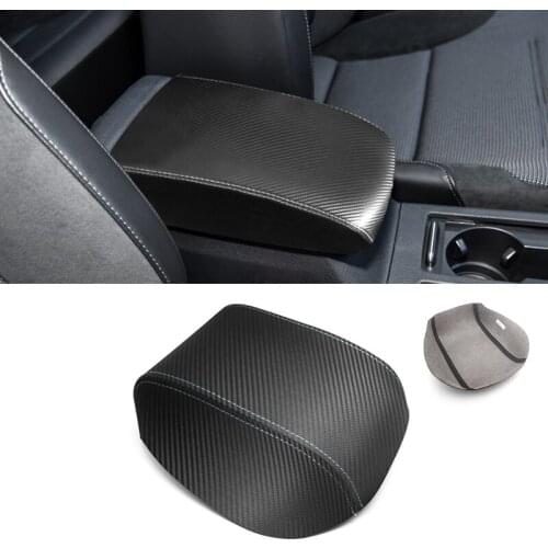Soft Carbon Texture Leather Armrest Cover For VW Golf 7 MK7 2014 2015 2016 Car Center Armrest Box Pad Skin Cover Sticker Trim