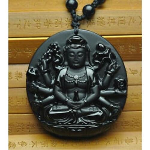 Oein Chokers On The Neck