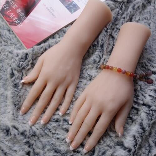 High quality 28Cm real hand mannequin body Manicure props Masturbation hand mannequin Halloween man finger doll sex 1PC C747