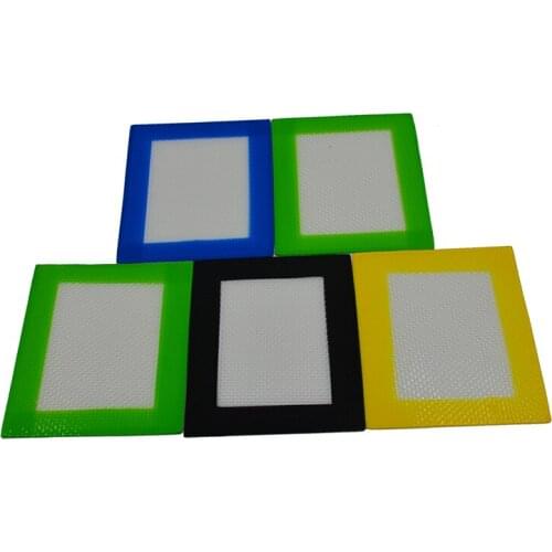 50pcs FDA Bho Silicone Dab wax mat for butane slick oil with Fiber Glass in size 14.5*11cm