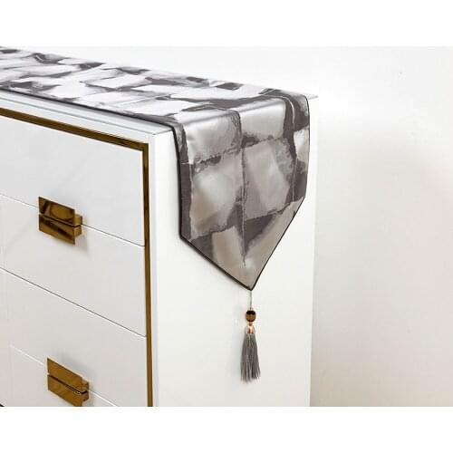 American Light Luxury Thick Piping Table Runner European High Precision Jacquard tablecloth Living Room Coffee Table Tea Flag