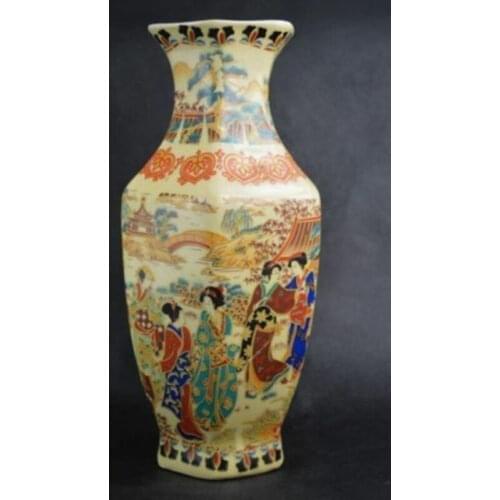 Chinese Jingdezhen Porcelain Vase Hand Painted beautiful woman Qianlong mark