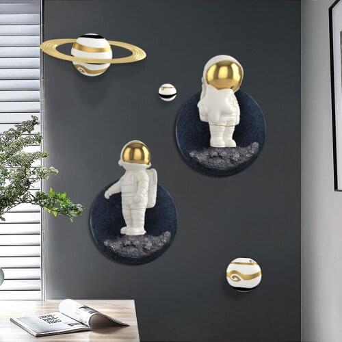 Nordic Astronaut Planet Resin Ornaments Wall Hangings Home Livingroom Wall Sticker Decoration Childrens Room Wall Mural Crafts