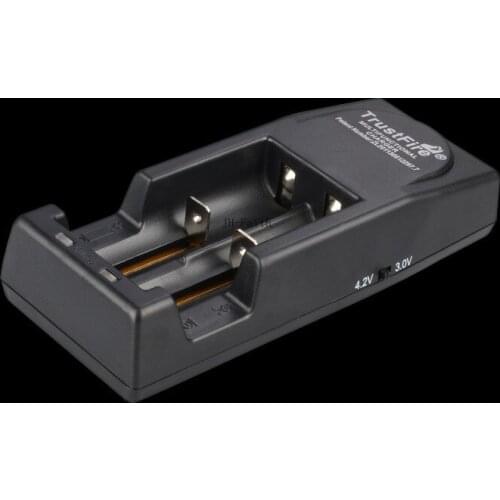 TrustFire TR001 Multifunctional Lithium Battery Charger for 18650 18500 17670 16340 14500 10440