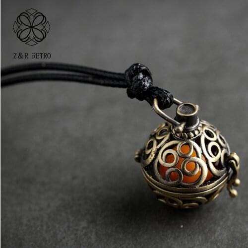 Vintage Necklace Hollow Ball with Open Beads Cage Locket Essential Oil Aroma Diffuser Pendants Necklace Jewelry For Accessories