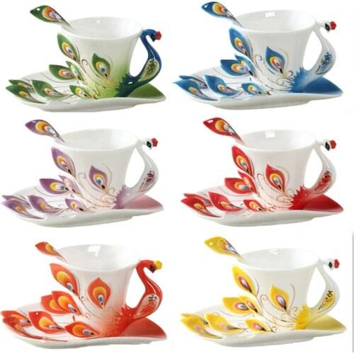 3D Hand-painted Ceramic Peacock Coffee Cup Mug Bone China Tea Milk Set European Valentine Gift Creative Drinkware