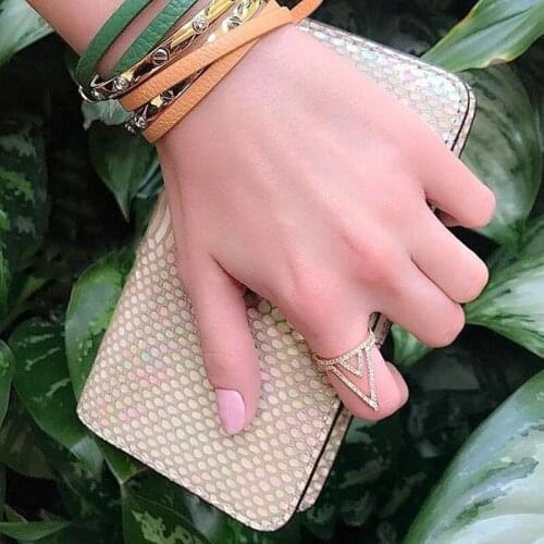 2021 Unique Dseign Fashion Geometric V Shape Finger Ring Pave Setting Sparking Tiny CZ Stone Ring Women Punk Trendy Party Bijous