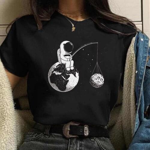 New Cartoon Astronaut Print Women T Shirt Casual Round Neck Tops Loose Harajuku Short Sleeves T Shirt Korean Style Black Clothes
