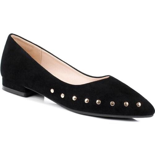 2020 New Rivets Pointed Toe Loafers Plus Size 43 Girls Fat Court Shoes Black Office Womens Shoes