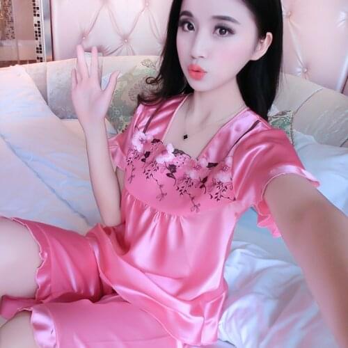 New 2021 Women Pajamas Sets 2pcs Sexy Sleepwear Top Short Sleeve Laides Pyjamas Girl Short Pant Summer Silk Women Pajamas Set