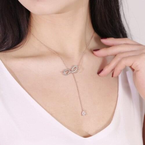 Crystal Necklaces Rose Gold Color Hollow Bow Pendant Necklace Rhinestone Bowknot Charm Short Link Chain Choker Necklace Jewelry
