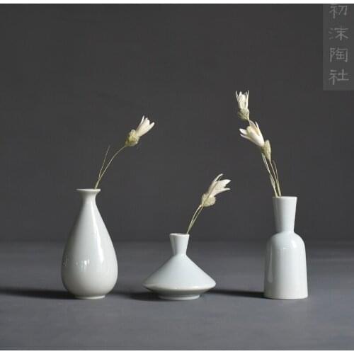 Of the foam ceramic antique green glaze flower implement small okho spring bottle vase tea table is placed flowers