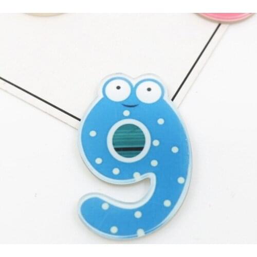 100 Pieces/Lot Acrylic Badges Cute Animal Arabic Digital Brooches Lapel Pins Bag Cartoon Clothes Jewelry Label Corsages Kids