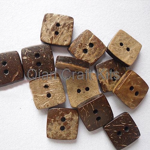 200pcs Coconut Buttons, Square, 2 hole, 10mm natural coconut kitsch buttons