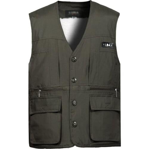 Dongkuan middle-aged male thickening vest big yards lambs wool and cashmere warm vest multi-pocket vest cotton vest