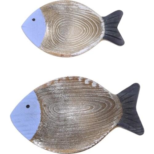 M68E 2 Pieces Wood Fish Decor Ornament Hanging Wooden Fish Decoration Hand Carved Wooden Fish Wall Art for Home Indoor Outdoo