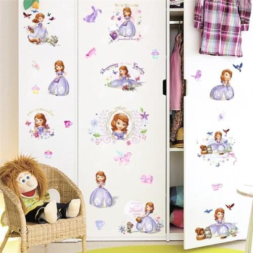Lovely Sofia Prince Children Kids Bedroom Switch Computer Decoration Wall Stickers Decal Art Mural Girls Bedroom Decor