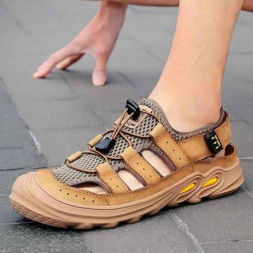 New Leather Mesh Mens Walking Shoes Summer Beach Sandals Man Flats Retro Outdoor Shoes Male Sport Sneakers Footwear Size 38-48