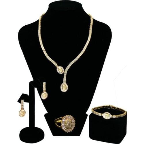 EYER Necklaces