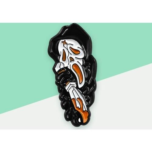 Horror Ghosts Scream Sharp Knife Robe Brooches Pins Punk Black Cloak Devil Skeleton Skull Badges Halloween Jewelry