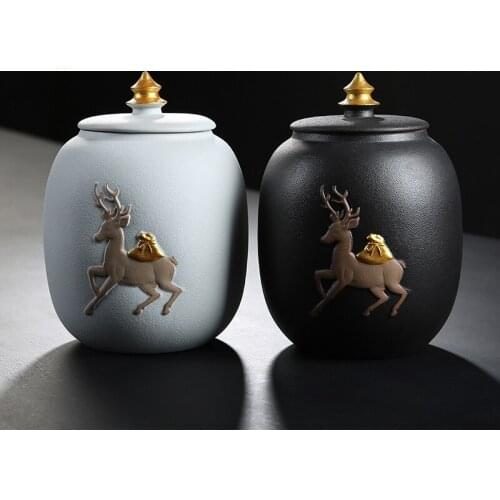 White Ceramic Tea Caddy Creative Animal Three-dimensional Relief Crafts Living Room Coffee Table Decoration Accessories