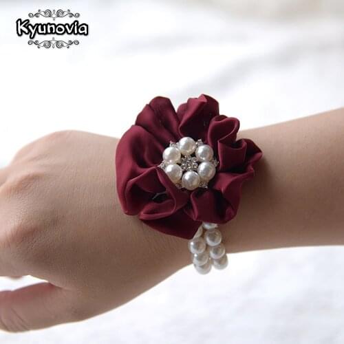 Kyunovia Wedding Prom Wrist Corsage Flower Ceremony Brooch Corsages Party Pearl Bracelet Bride Bridesmaid Hand Flowers FE90