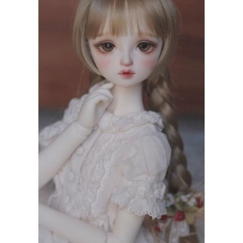 Resin bjd 1/3 girl fashion bjd is beautiful and low price hot bjd dolls sd10 Free eyes
