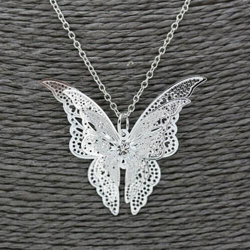 Women Hollow Out Butterfly Pendant Necklace Elegant Silver Plated Long Chain Necklaces Collier Sautoir Fashion Jewelry Gift