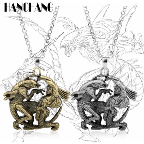 Alien Queen Pendant Vintage Lavae Prometheus Necklace Link Chain Double AVP Alien Predator Necklaces Mens Hip Hop Pendants