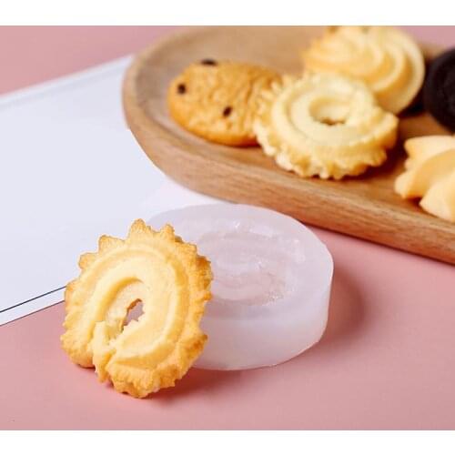 Kapmore 1pc Silicone Cookie Mold Non-Stick Cookie Shape Chocolate Cake Mold Reusable Baking Mold DIY Baking Tools Accessories