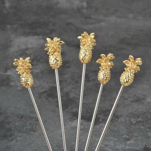 New arrival creative stainless steel martini olive needle cocktail steel fork fruit vegetable tools