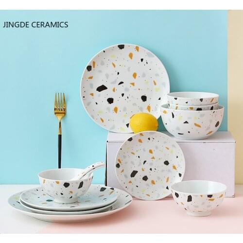 Creative Pattern Ceramic Round Plate Dish Soup Rice Bowl Breakfast Dish Dinner Plates Serving Tray Cake Dishes Kitchen Tableware